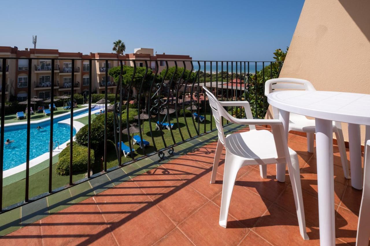 Aparthotel Las Dunas Chiclana de la Frontera Εξωτερικό φωτογραφία