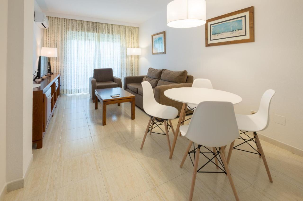 Aparthotel Las Dunas Chiclana de la Frontera Εξωτερικό φωτογραφία