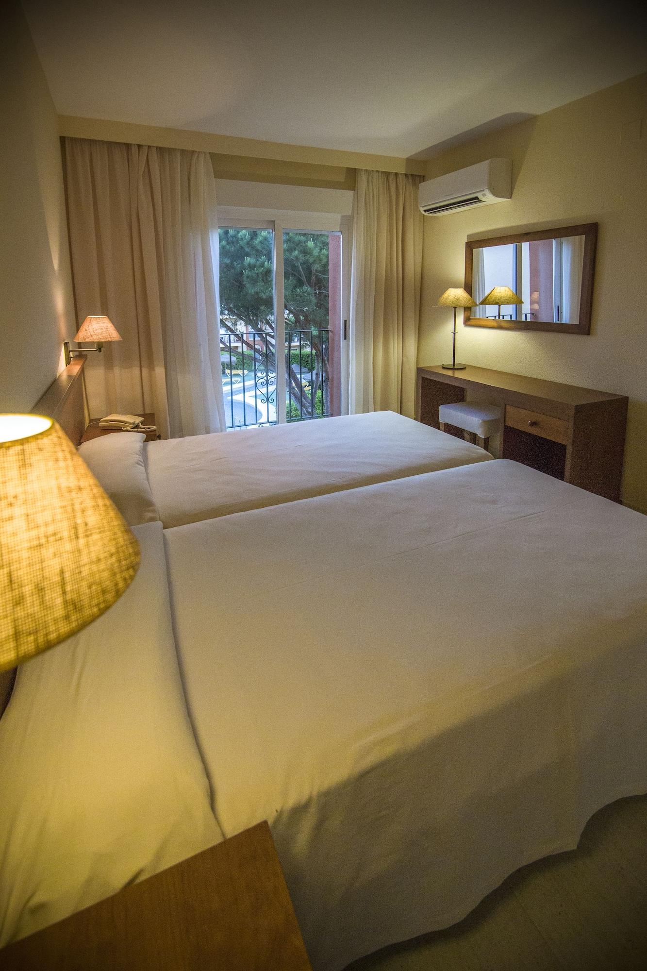 Aparthotel Las Dunas Chiclana de la Frontera Εξωτερικό φωτογραφία