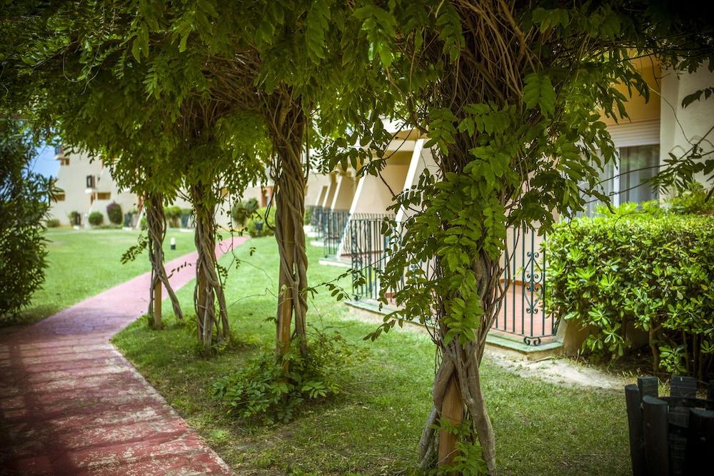 Aparthotel Las Dunas Chiclana de la Frontera Εξωτερικό φωτογραφία