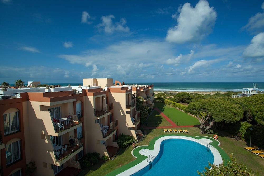 Aparthotel Las Dunas Chiclana de la Frontera Εξωτερικό φωτογραφία
