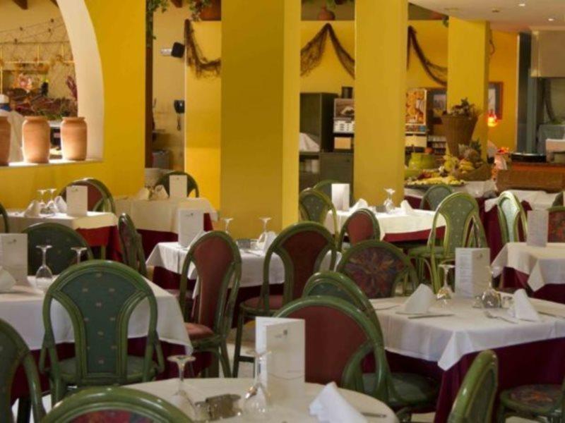 Aparthotel Las Dunas Chiclana de la Frontera Εξωτερικό φωτογραφία