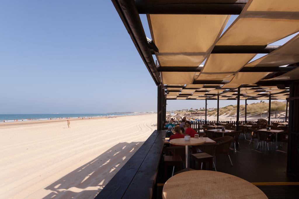Aparthotel Las Dunas Chiclana de la Frontera Εξωτερικό φωτογραφία